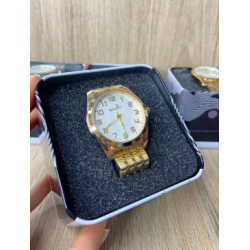 RELOJ SAINT